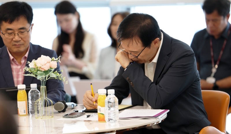 250704_임태희_교육감__“직속기관_특성과_지역에_맞춰_미래교육청의_주요_정책_소화하는_역할_중요”(사진1).JPG
